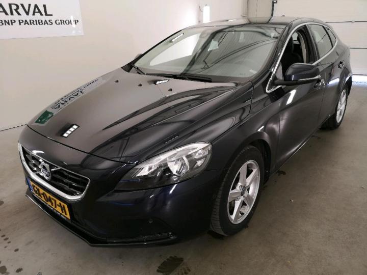 VOLVO V40 2015 yv1mv7431g2293265