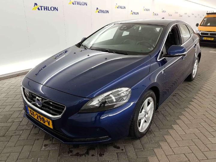 VOLVO V40 2015 yv1mv7431g2293315