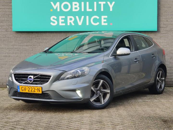 VOLVO V40 2015 yv1mv7431g2294447