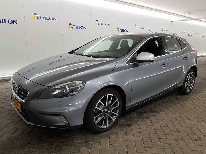 VOLVO V40 2015 yv1mv7431g2294733