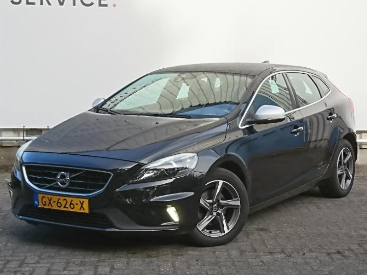 VOLVO V40 2015 yv1mv7431g2294874