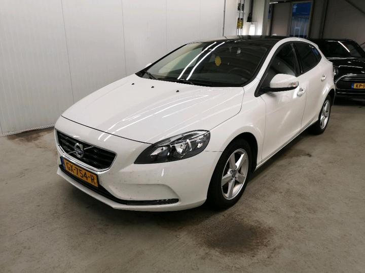 VOLVO V40 2015 yv1mv7431g2295574