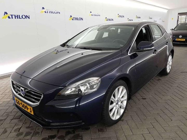 VOLVO V40 2015 yv1mv7431g2295723