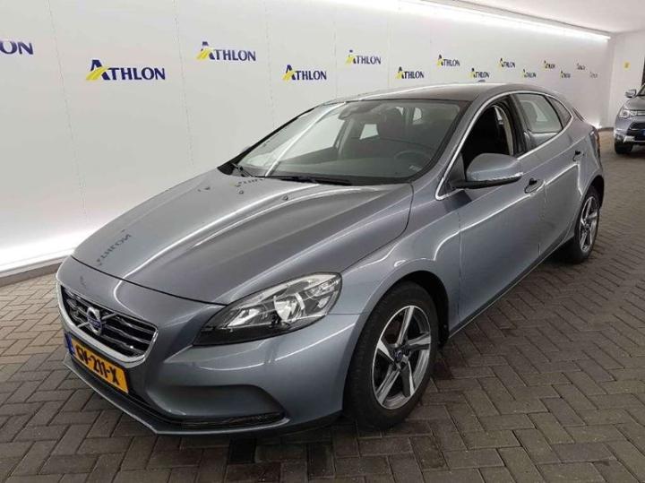 VOLVO V40 2015 yv1mv7431g2295833