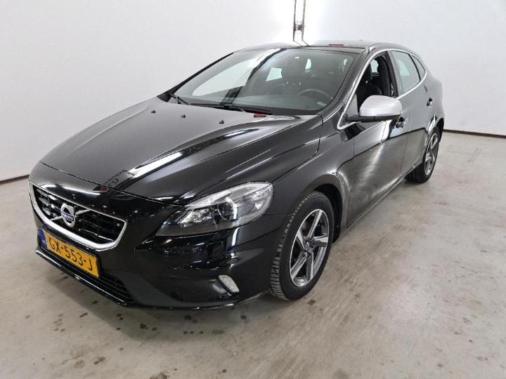 VOLVO V40 2015 yv1mv7431g2295971