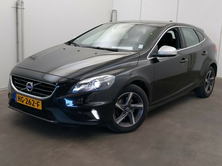 VOLVO V40 2015 yv1mv7431g2298081