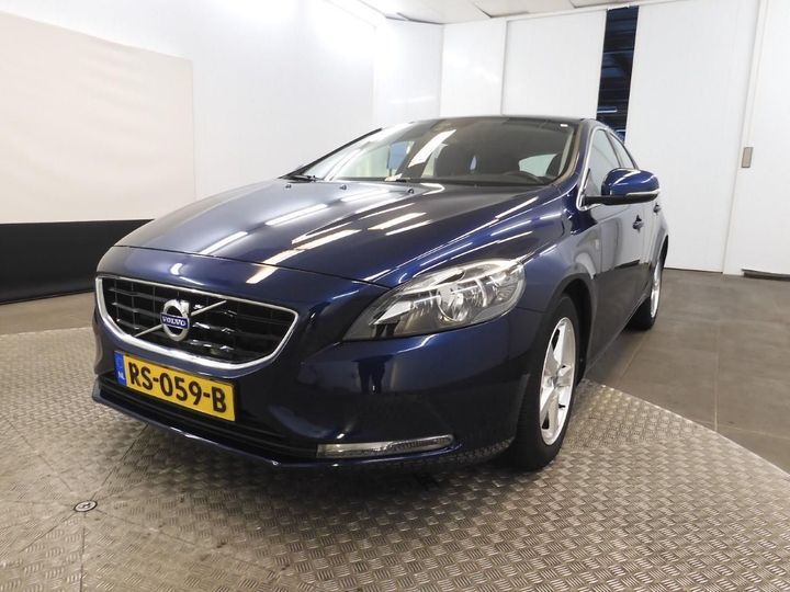 VOLVO V40 2015 yv1mv7431g2298349