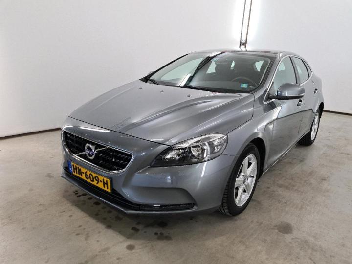 VOLVO V40 2015 yv1mv7431g2298634