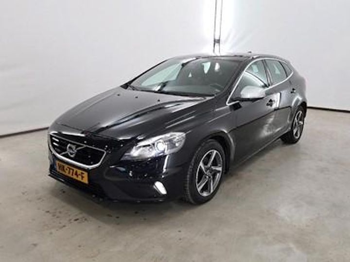 VOLVO V40 2015 yv1mv7431g2299961