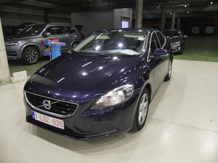 VOLVO V40 2015 yv1mv7431g2301231