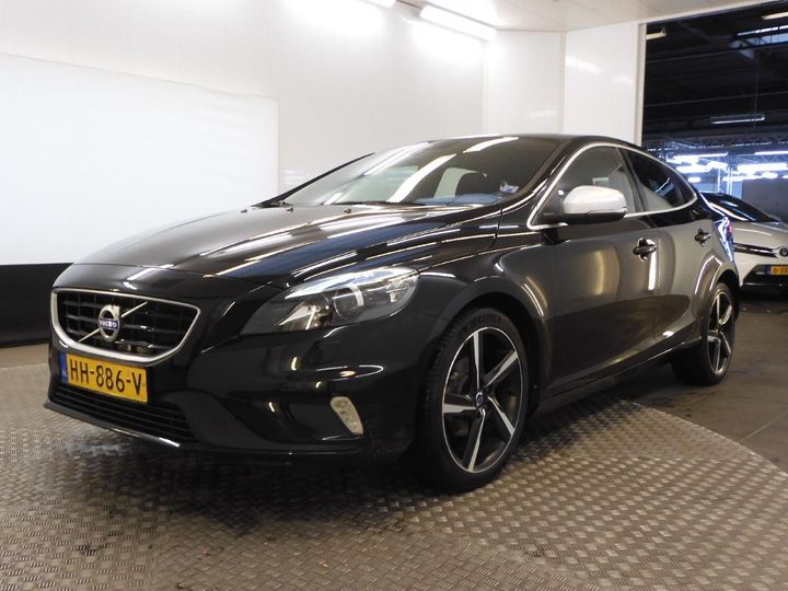 VOLVO V40 2015 yv1mv7431g2301565