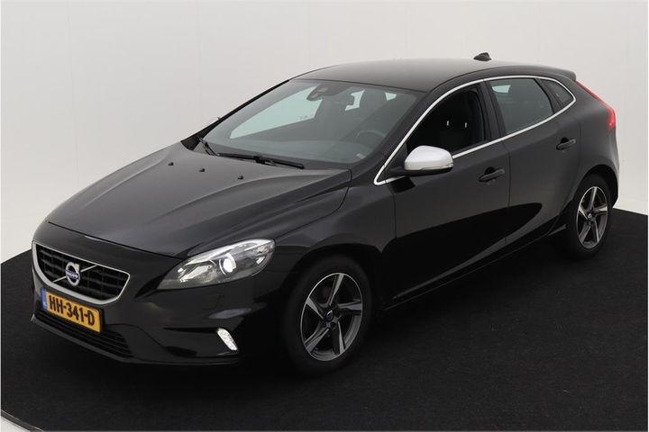 VOLVO V40 2015 yv1mv7431g2302499