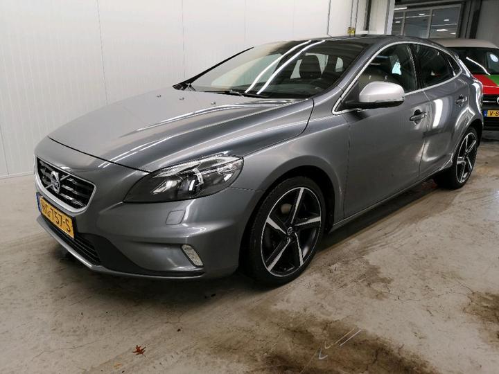 VOLVO V40 2015 yv1mv7431g2304147