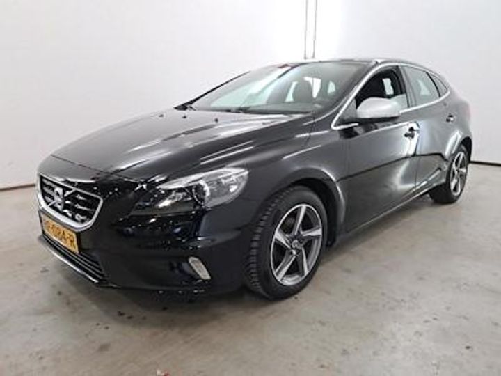 VOLVO V40 2015 yv1mv7431g2306126