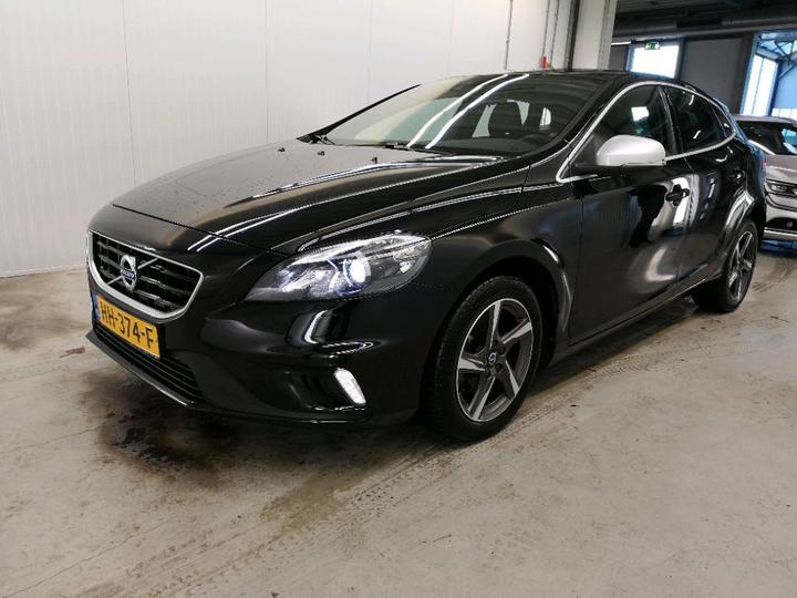 VOLVO V40 2015 yv1mv7431g2306136