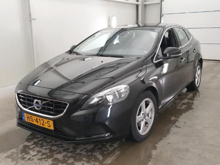 VOLVO V40 2015 yv1mv7431g2307014