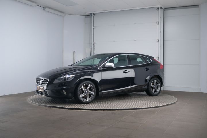 VOLVO V40 2015 yv1mv7431g2307198