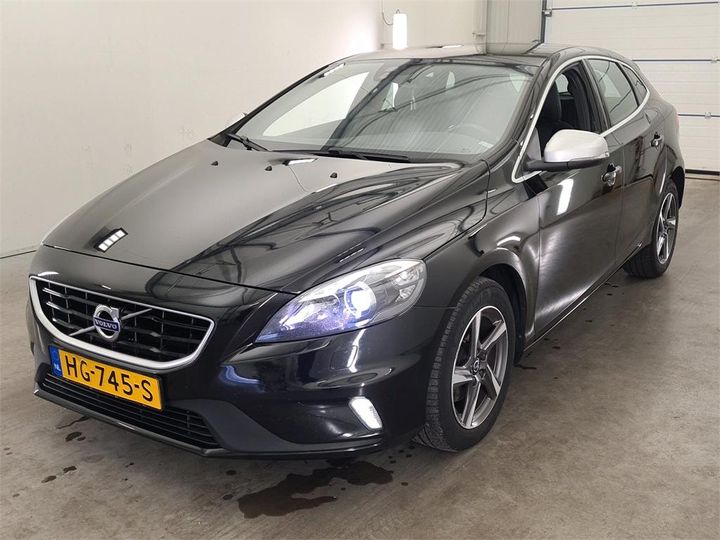 VOLVO V40 2015 yv1mv7431g2307332