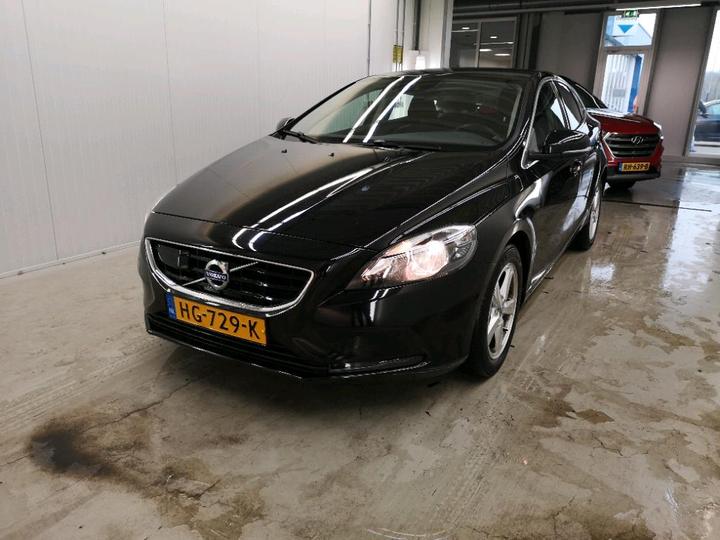 VOLVO V40 2015 yv1mv7431g2307352