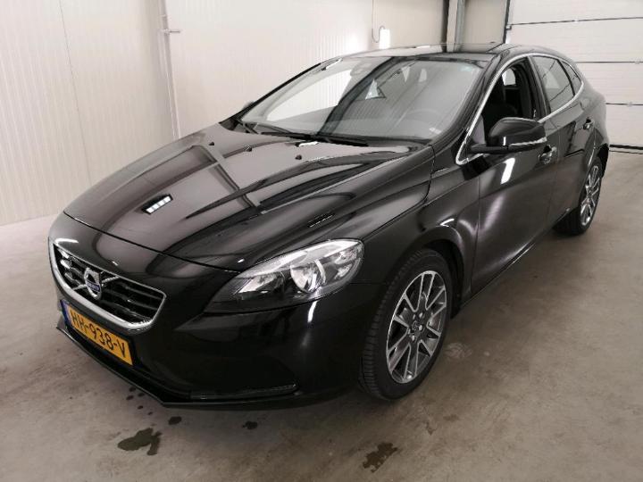 VOLVO V40 2015 yv1mv7431g2307833