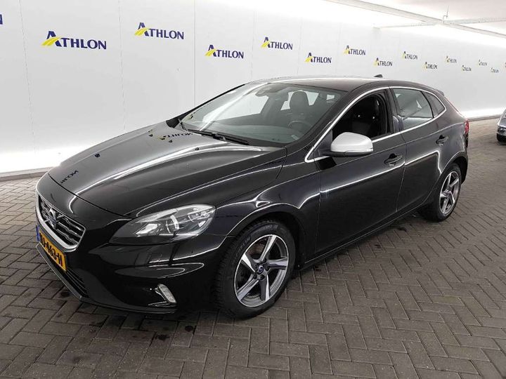 VOLVO V40 2015 yv1mv7431g2309276