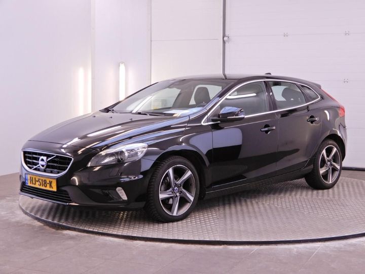 VOLVO V40 2015 yv1mv7431g2309367