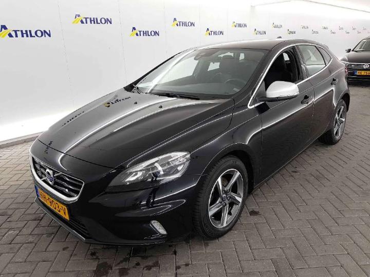 VOLVO V40 2015 yv1mv7431g2309691