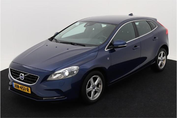 VOLVO V40 2015 yv1mv7431g2310215