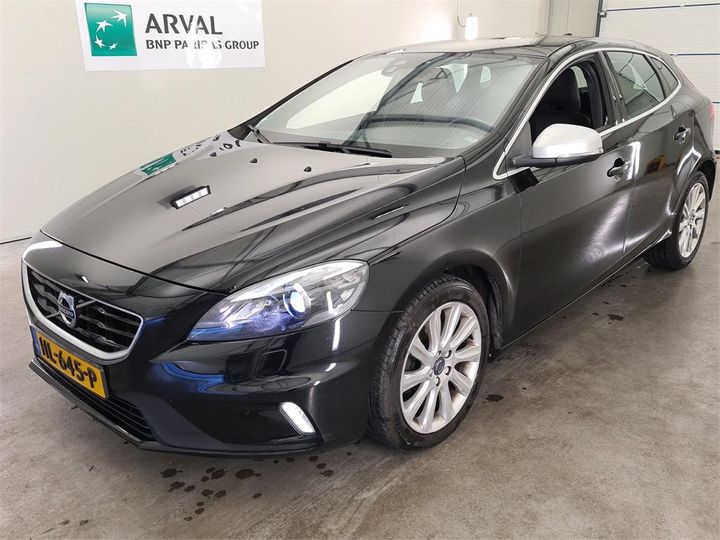 VOLVO V40 2015 yv1mv7431g2310291