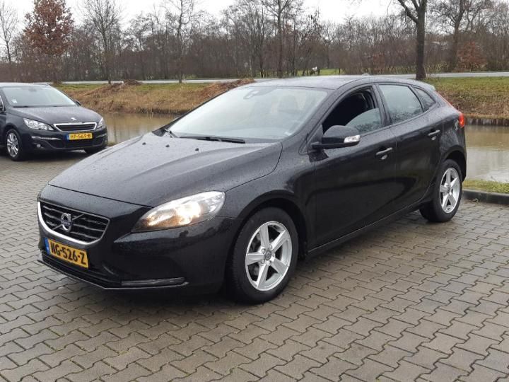 VOLVO V40 2015 yv1mv7431g2310390