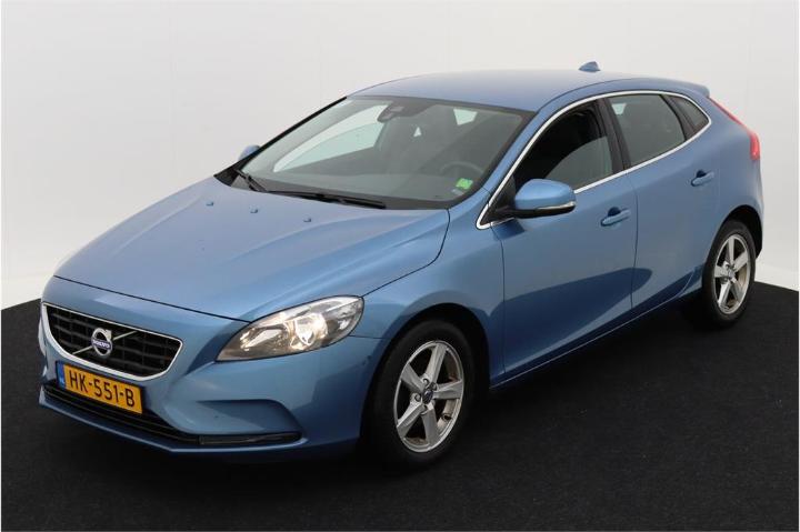 VOLVO V40 2015 yv1mv7431g2310539