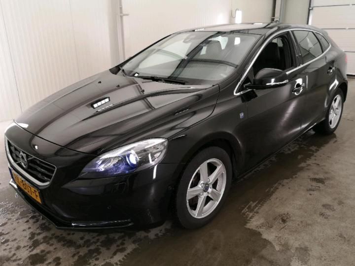 VOLVO V40 2015 yv1mv7431g2310972