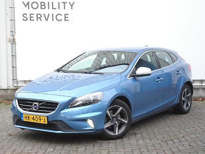 VOLVO V40 2015 yv1mv7431g2311166