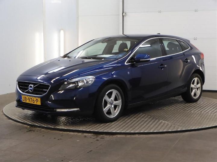 VOLVO V40 2016 yv1mv7431g2311242