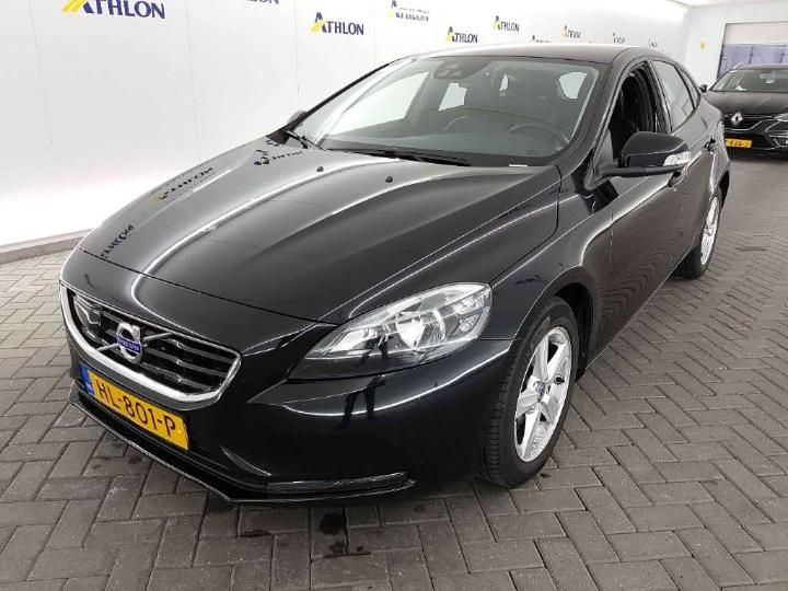 VOLVO V40 2015 yv1mv7431g2311278