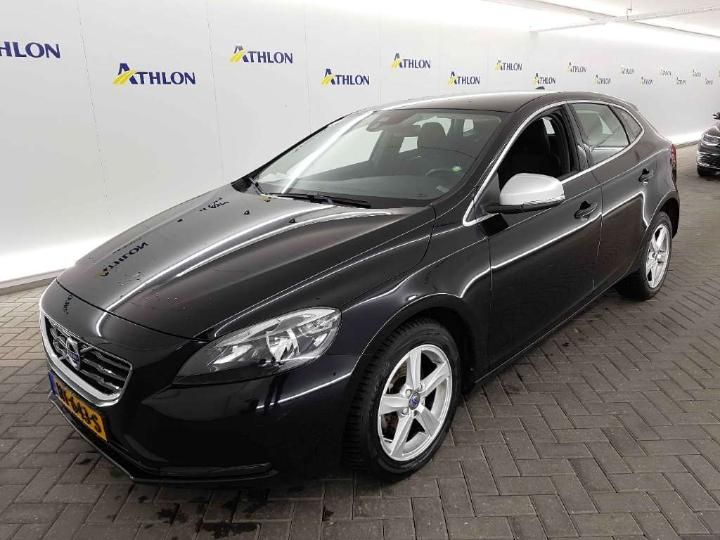 VOLVO V40 2015 yv1mv7431g2311800