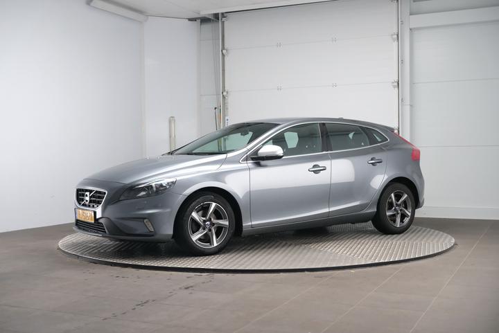 VOLVO V40 2015 yv1mv7431g2312215