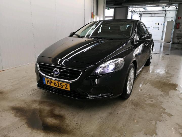 VOLVO V40 2015 yv1mv7431g2312216