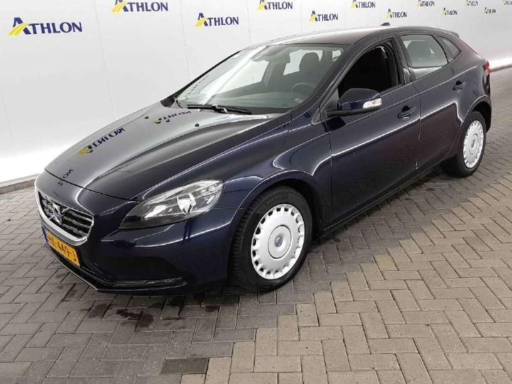 VOLVO V40 2015 yv1mv7431g2312369