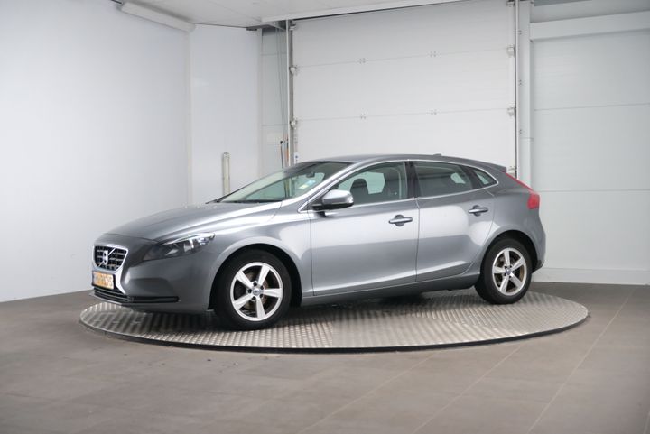 VOLVO V40 2015 yv1mv7431g2312913