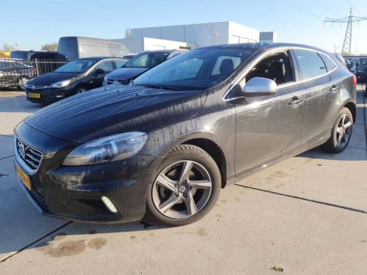 VOLVO V40 2015 yv1mv7431g2313232