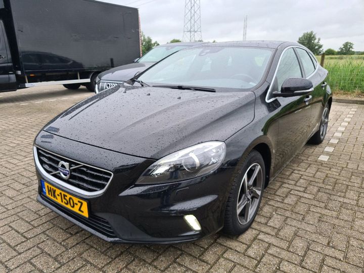 VOLVO V40 2015 yv1mv7431g2313541