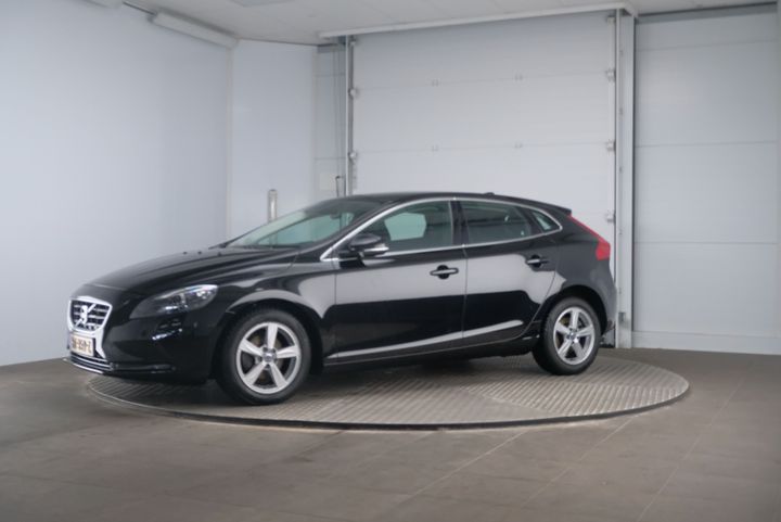 VOLVO V40 2016 yv1mv7431g2313557