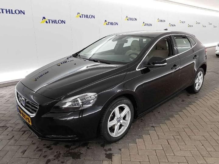 VOLVO V40 2015 yv1mv7431g2313569