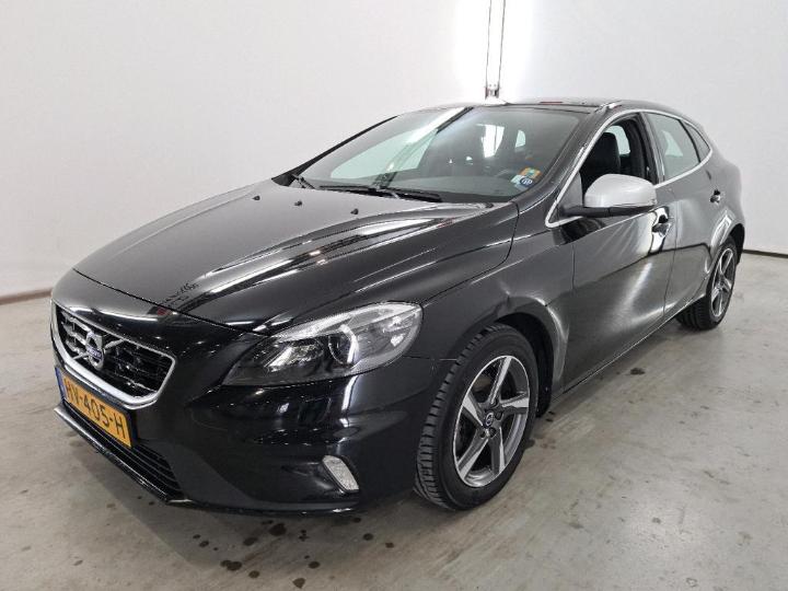 VOLVO V40 2015 yv1mv7431g2313645