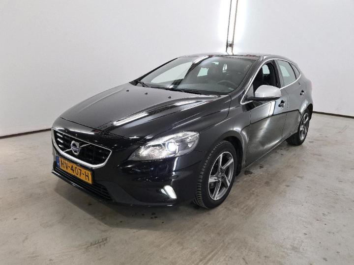 VOLVO V40 2015 yv1mv7431g2313678