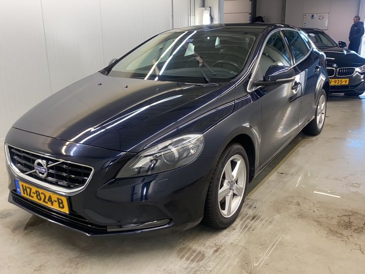 VOLVO V40 2015 yv1mv7431g2313760