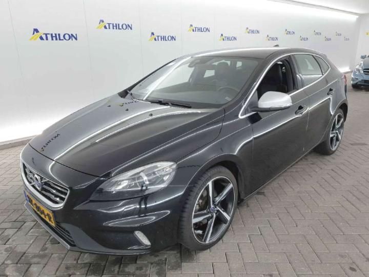 VOLVO V40 2015 yv1mv7431g2313969