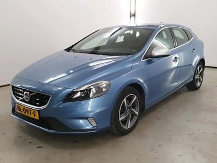 VOLVO V40 2015 yv1mv7431g2314454