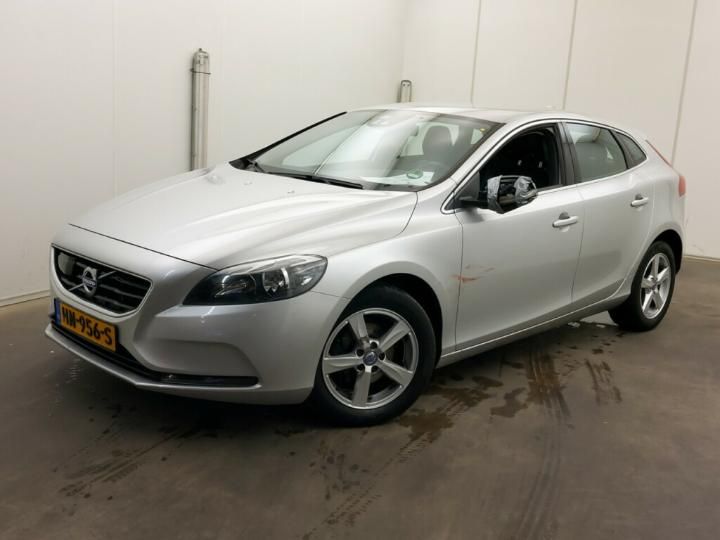 VOLVO V40 2015 yv1mv7431g2314961